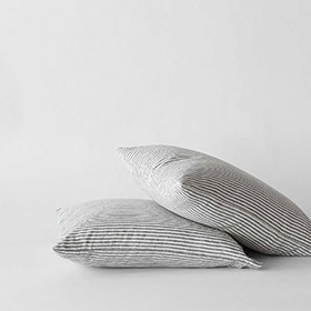 tell-me-more-2-p-pillowcase-linnen-grey-stripe.jpg