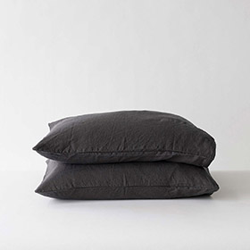 tell-me-more-pillowcase-linen-50x60-2p-carbon.jpg
